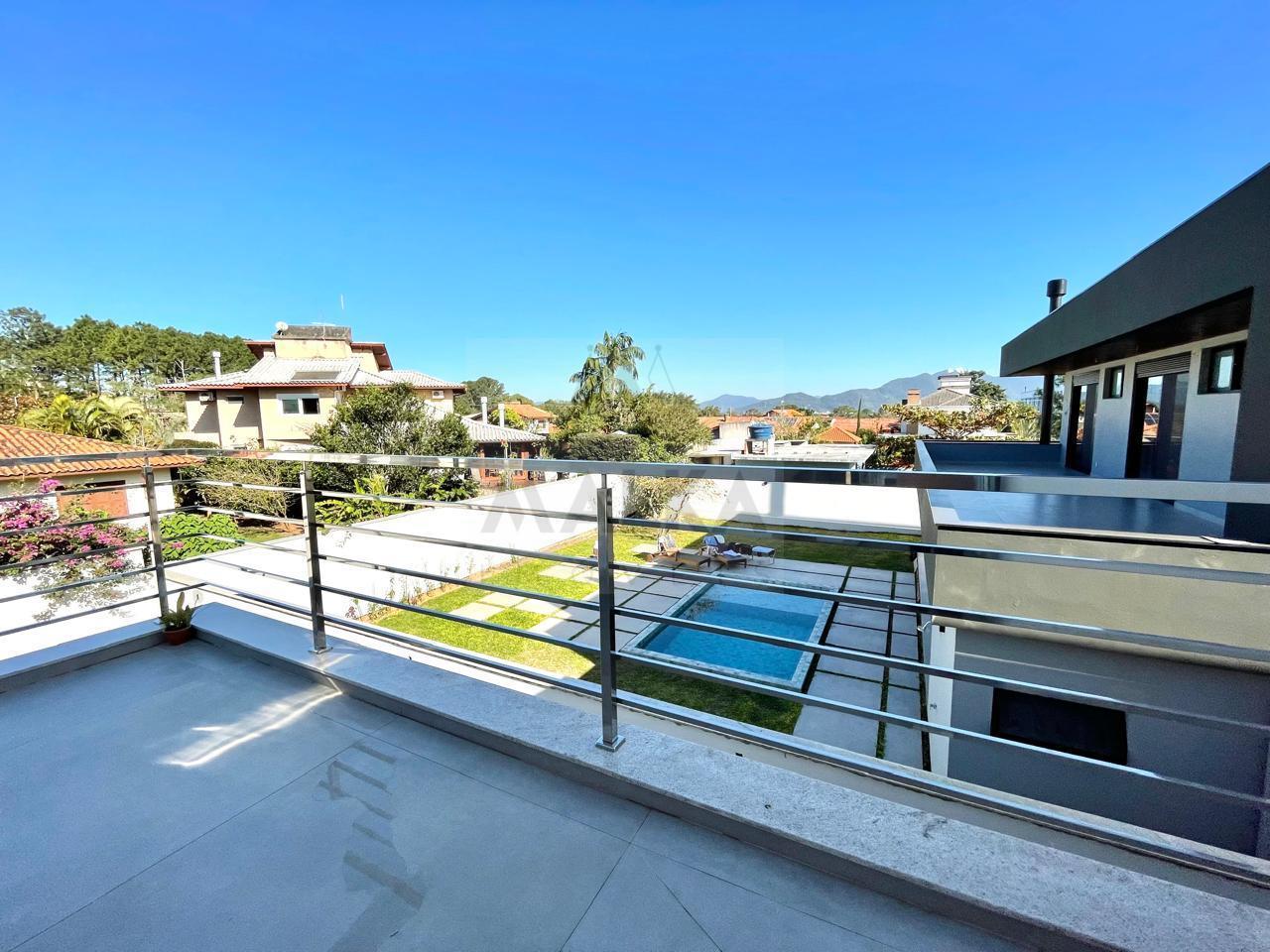Casa de Condomínio à venda com 4 quartos, 378m² - Foto 32