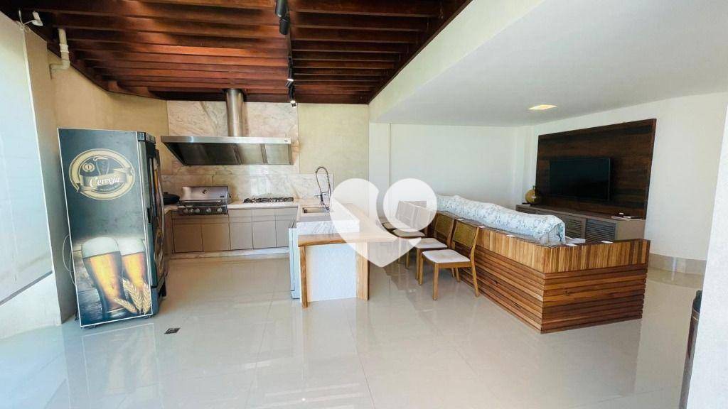 Cobertura à venda com 4 quartos, 260m² - Foto 19