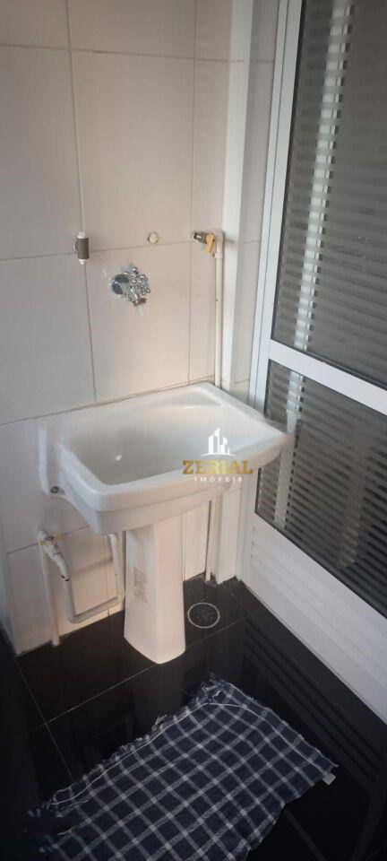 Apartamento à venda com 2 quartos, 69m² - Foto 4