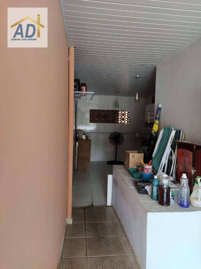 Casa à venda e aluguel com 3 quartos, 160m² - Foto 9
