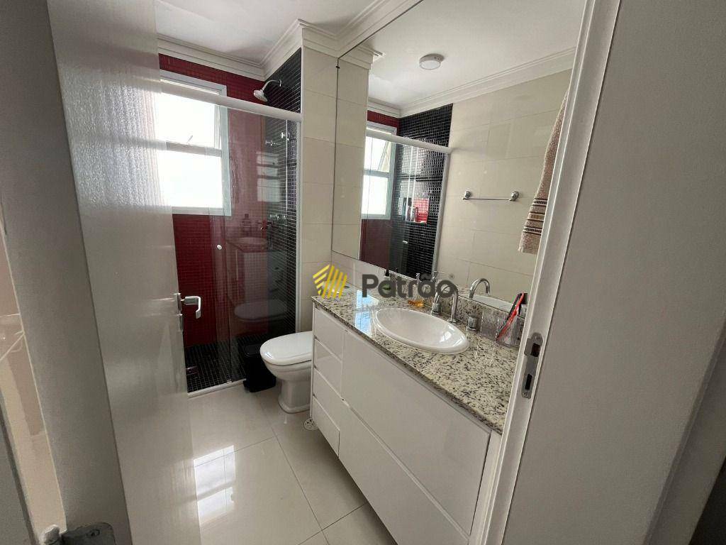 Apartamento à venda e aluguel com 3 quartos, 107m² - Foto 17