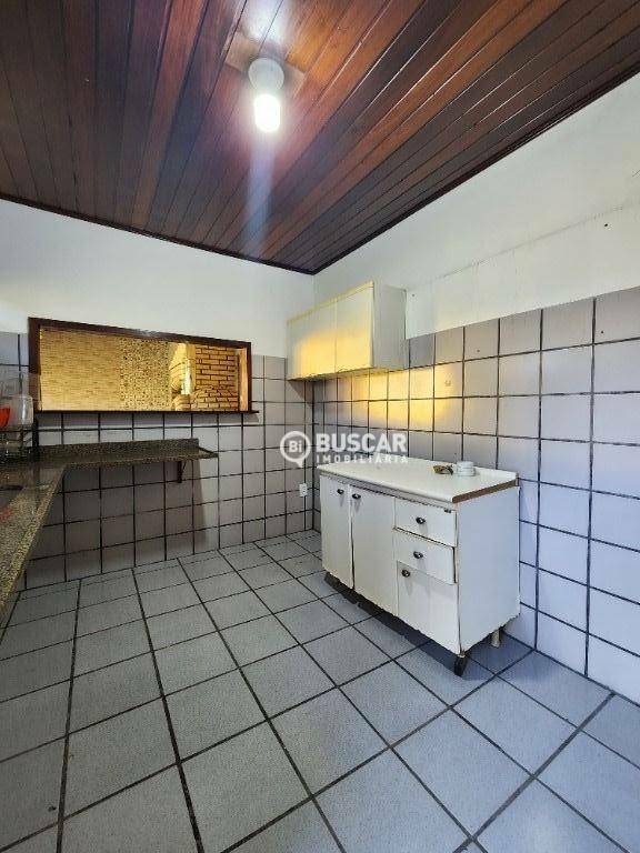 Casa à venda com 3 quartos, 400m² - Foto 18