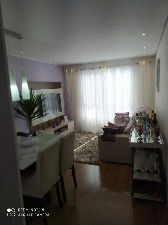 Apartamento à venda com 2 quartos, 60m² - Foto 2