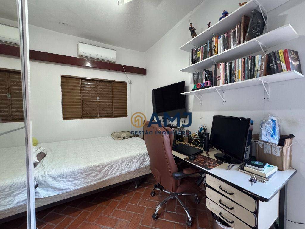 Chácara à venda com 4 quartos, 301m² - Foto 21