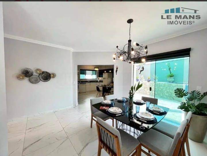 Casa à venda e aluguel com 5 quartos, 358m² - Foto 13
