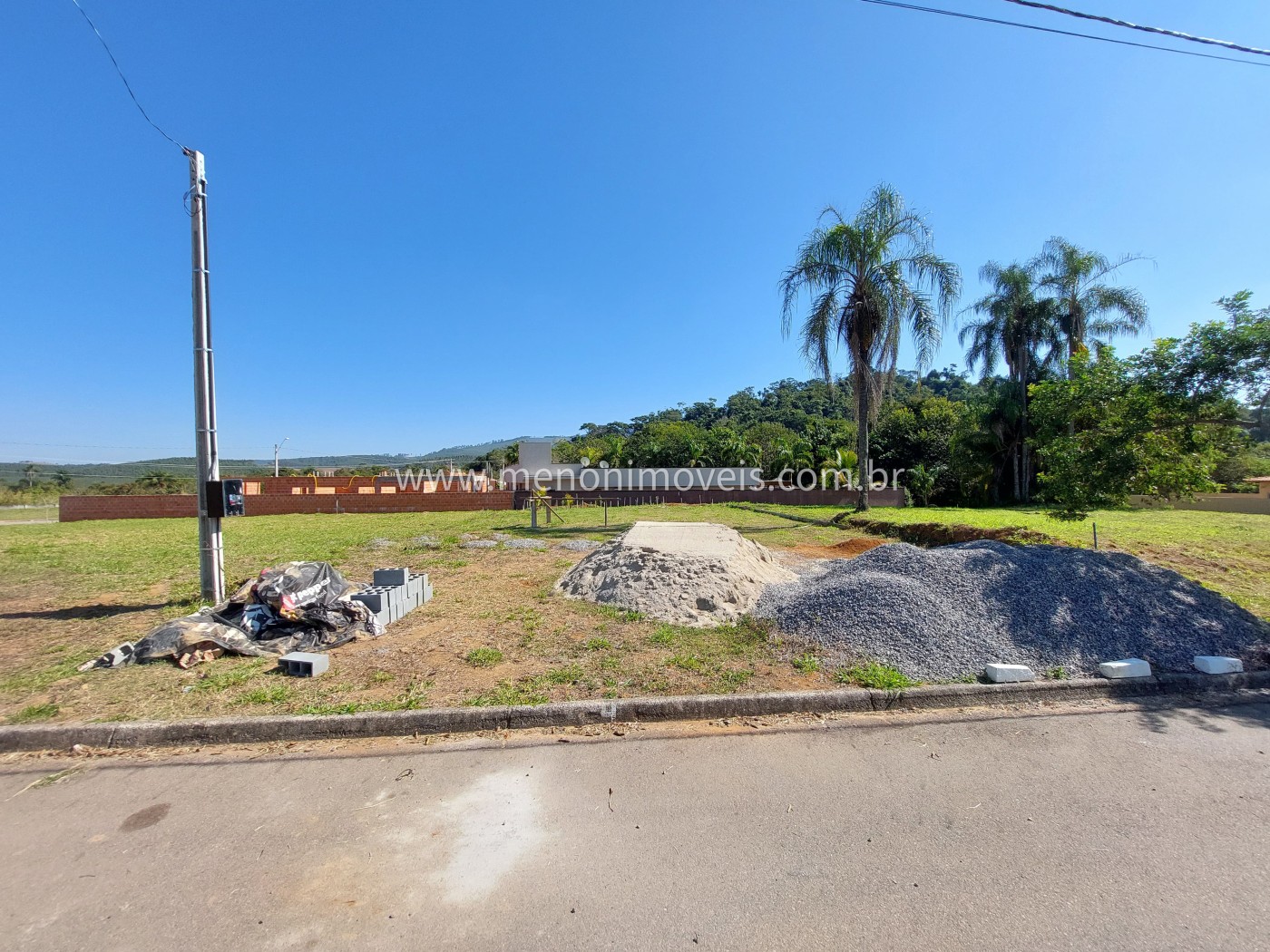 Terreno à venda, 400m² - Foto 1