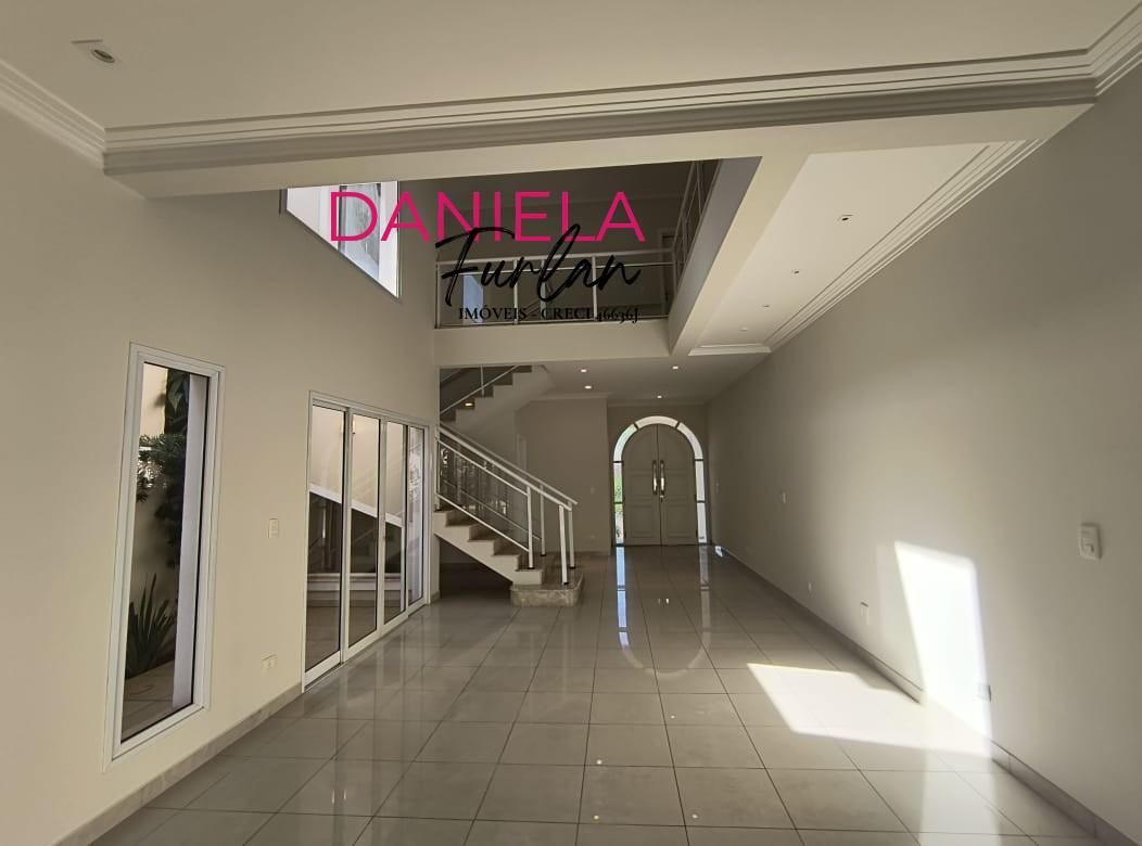 Casa de Condomínio para alugar com 4 quartos, 387m² - Foto 5