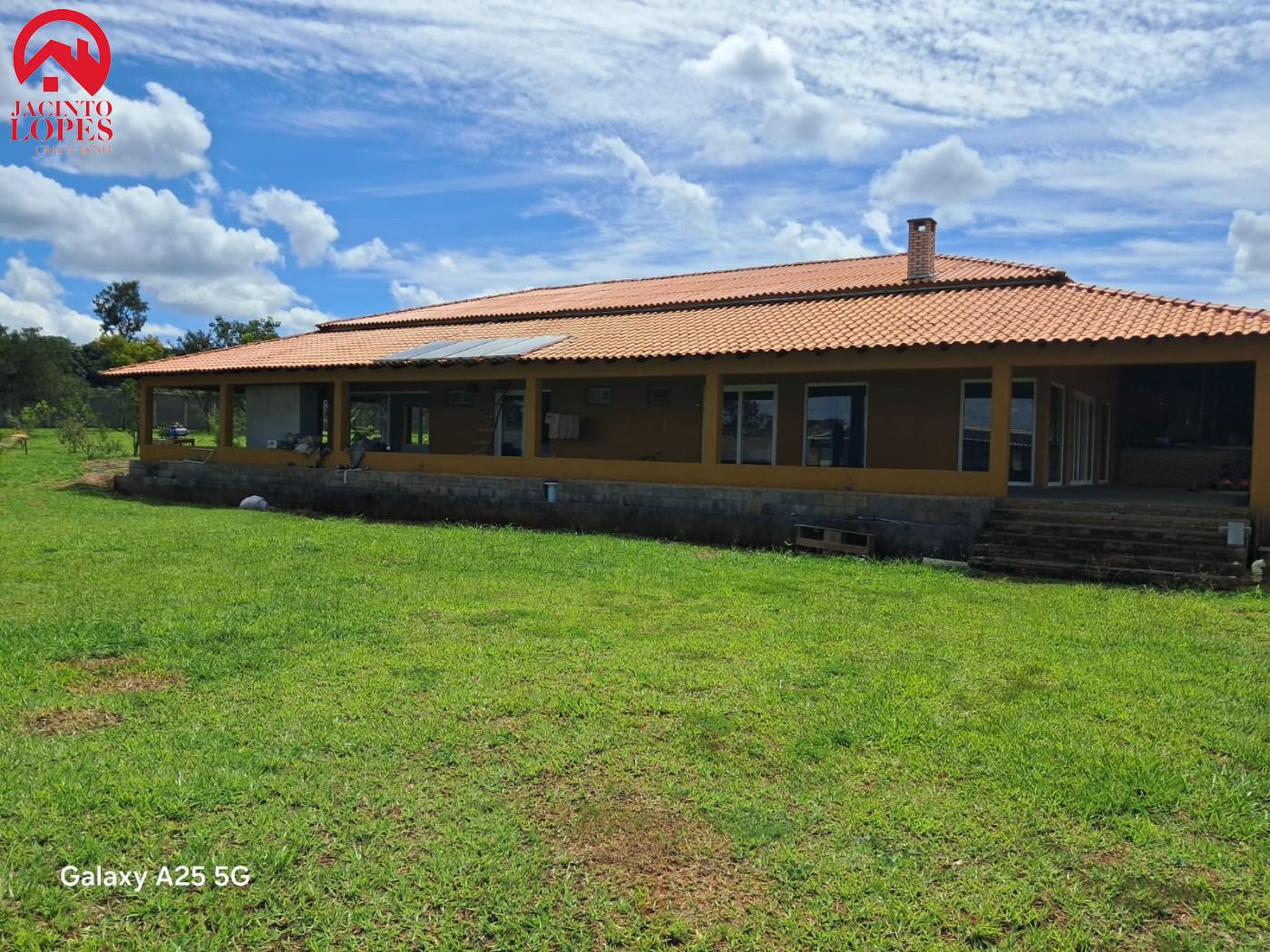 Chácara à venda com 3 quartos, 300m² - Foto 5