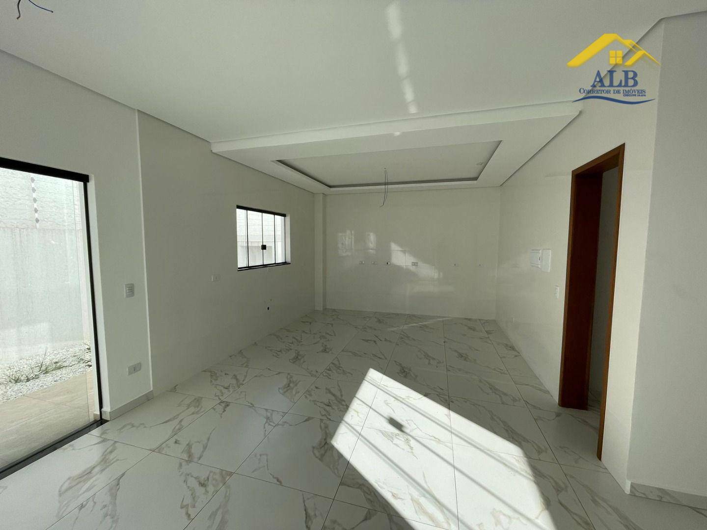 Sobrado à venda com 3 quartos, 125m² - Foto 2