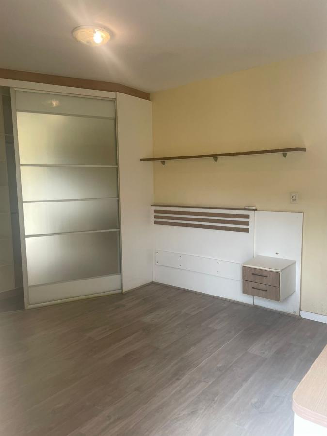Casa de Condomínio para alugar com 4 quartos, 450m² - Foto 34