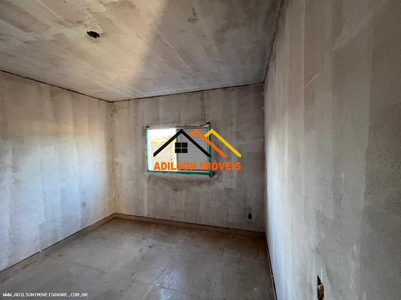 Casa à venda com 2 quartos, 60m² - Foto 6