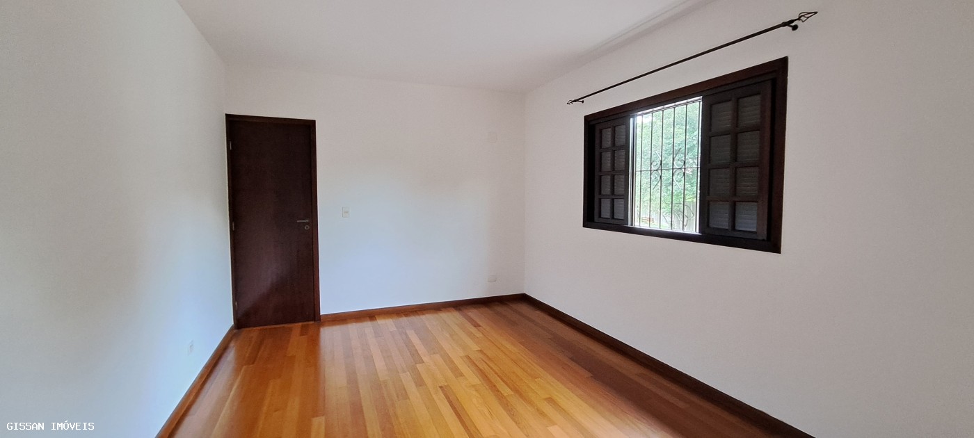 Sobrado à venda com 3 quartos, 192m² - Foto 27
