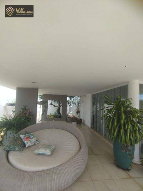 Casa à venda com 3 quartos, 300m² - Foto 48