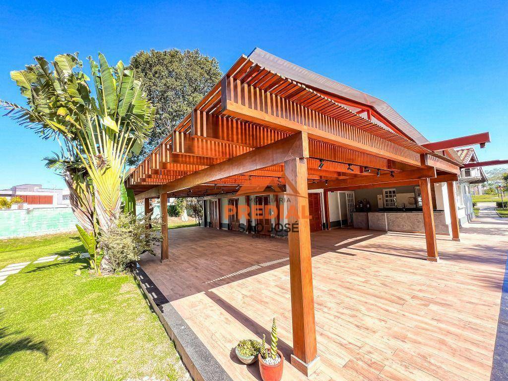 Casa de Condomínio à venda com 4 quartos, 415m² - Foto 43