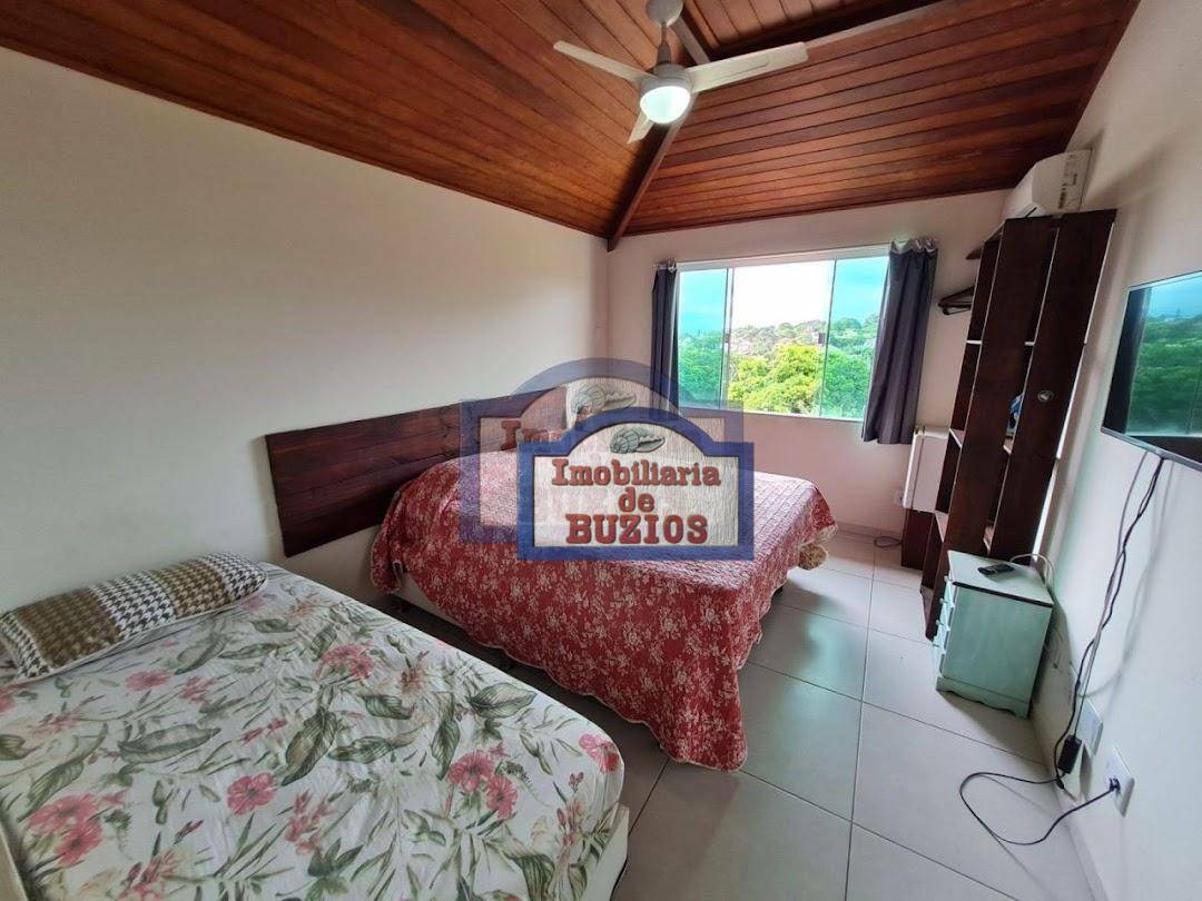 Casa para alugar com 4 quartos, 180m² - Foto 31