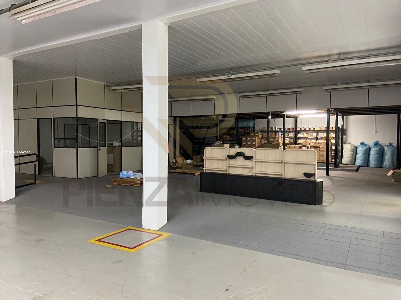 Depósito-Galpão-Armazém à venda, 540m² - Foto 9