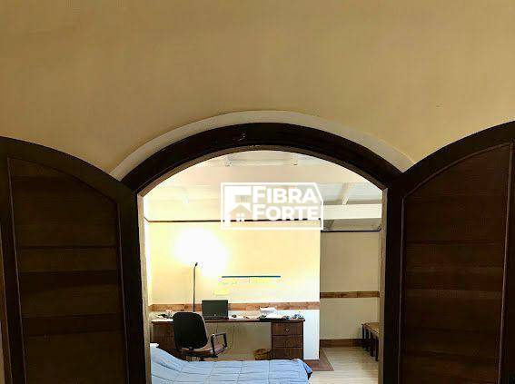 Casa para alugar com 9 quartos, 1100m² - Foto 41