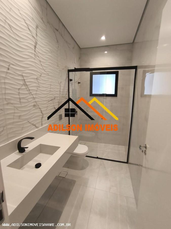 Casa à venda com 4 quartos, 286m² - Foto 22