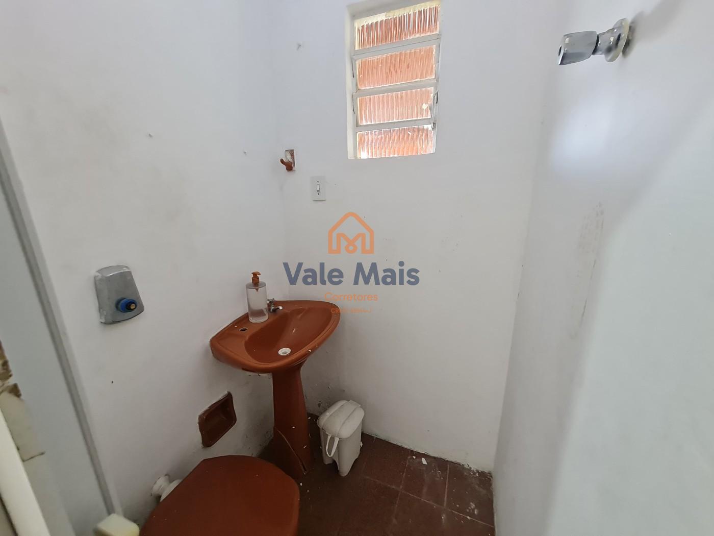 Casa para alugar com 3 quartos, 520m² - Foto 8