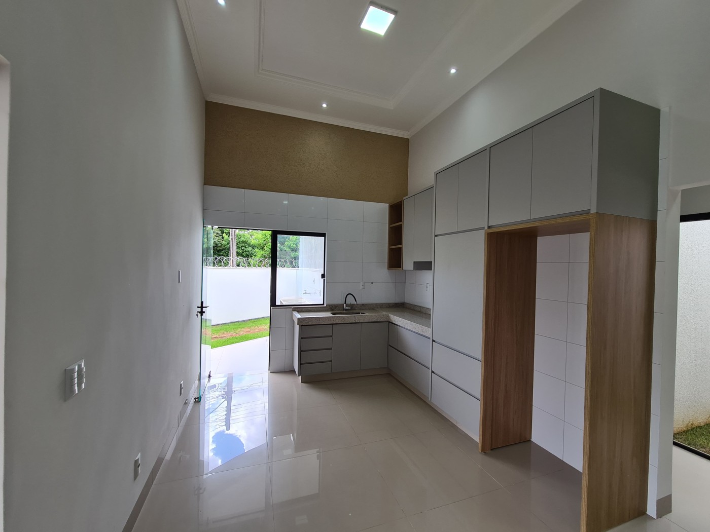 Casa à venda com 3 quartos, 278m² - Foto 11