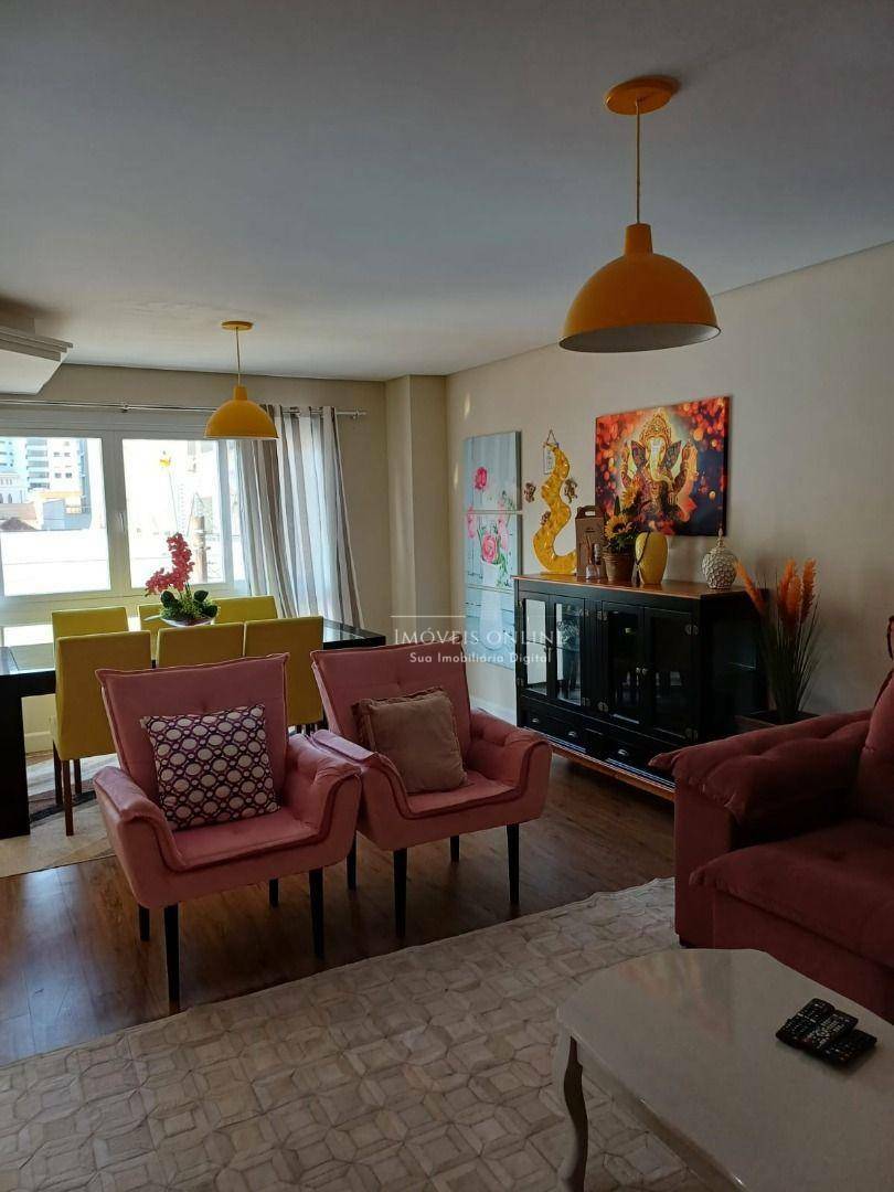 Apartamento à venda com 3 quartos, 157m² - Foto 15