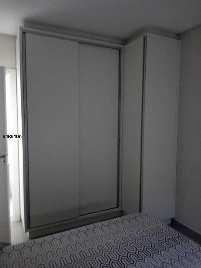 Apartamento à venda com 2 quartos, 75m² - Foto 16