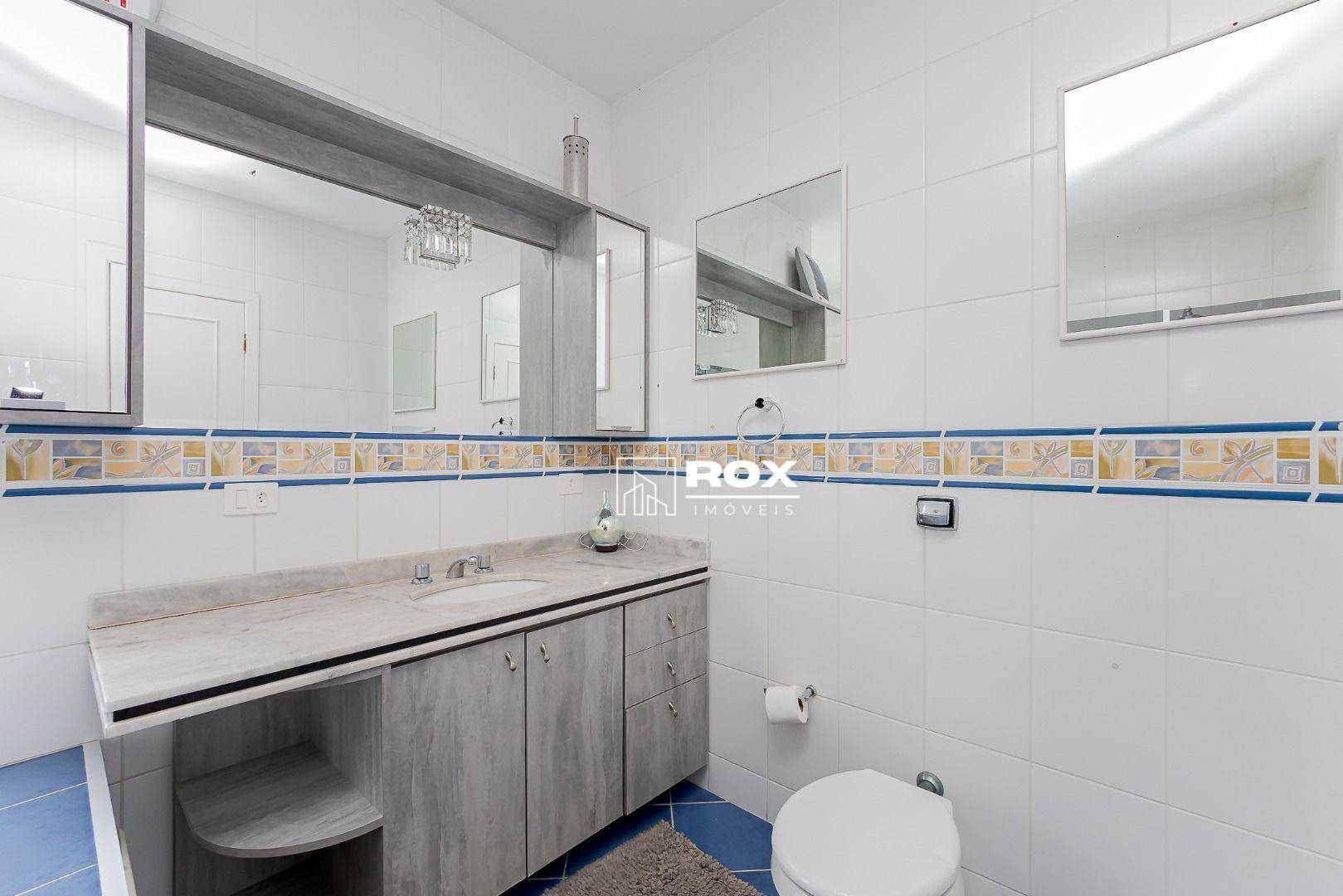 Casa de Condomínio para alugar com 3 quartos, 290m² - Foto 40