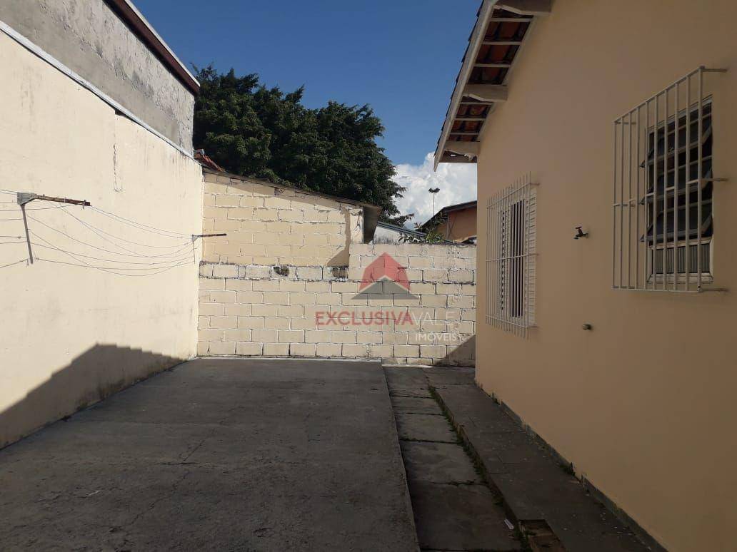 Casa à venda com 4 quartos, 120m² - Foto 9