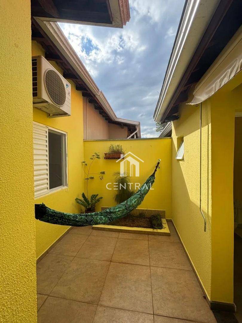 Casa à venda com 3 quartos, 100m² - Foto 7