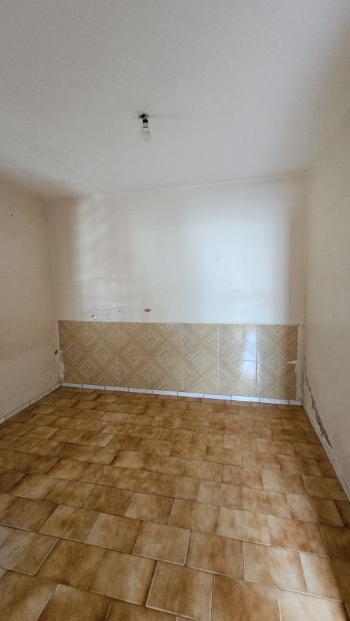 Casa à venda com 3 quartos, 300m² - Foto 3
