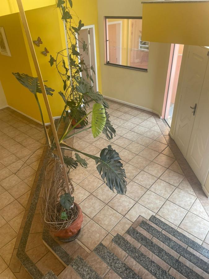 Casa de Condomínio para alugar com 4 quartos, 450m² - Foto 7