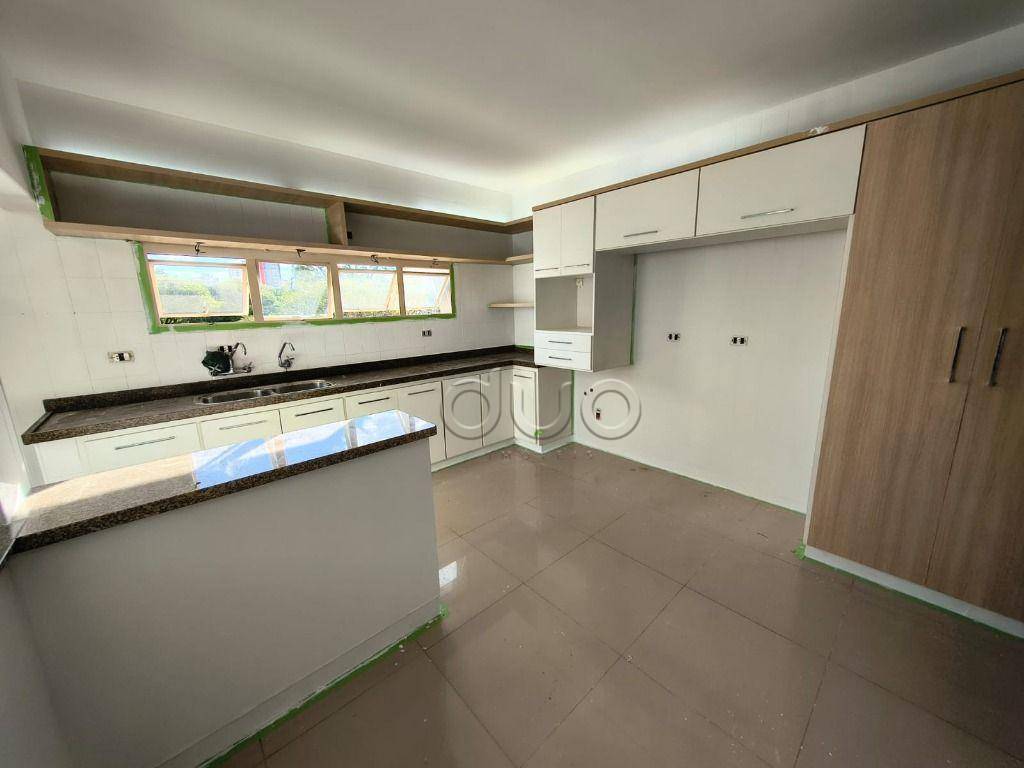 Casa para alugar com 4 quartos, 246m² - Foto 41