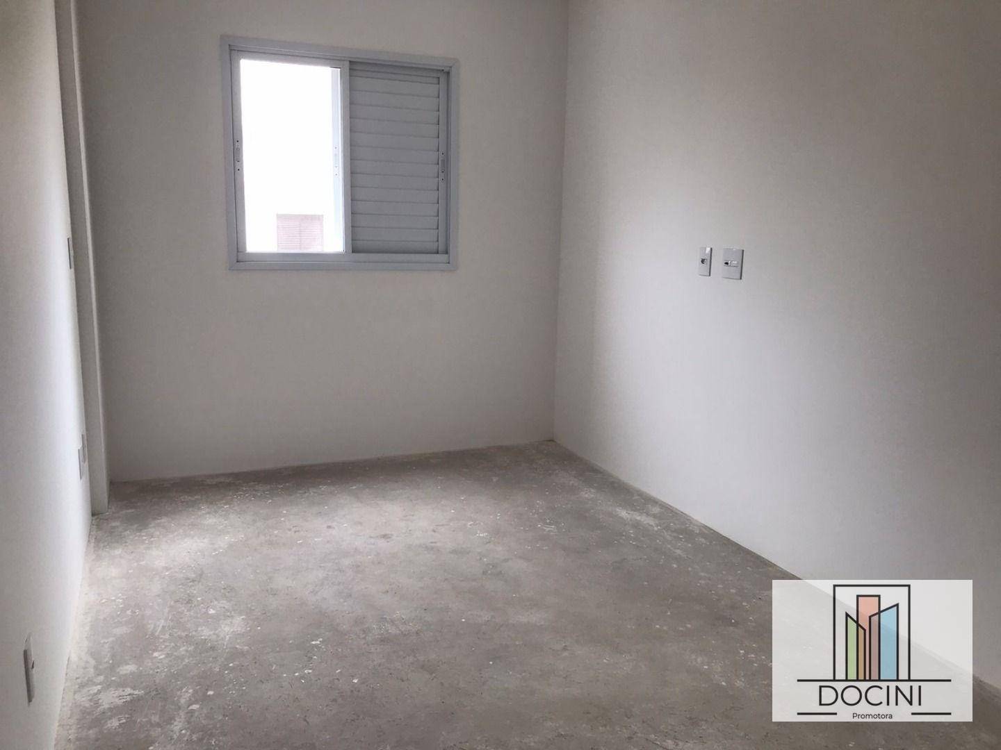 Apartamento à venda com 2 quartos, 70m² - Foto 15