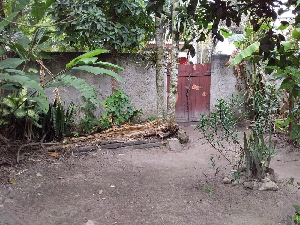 Casa à venda com 2 quartos, 200m² - Foto 4