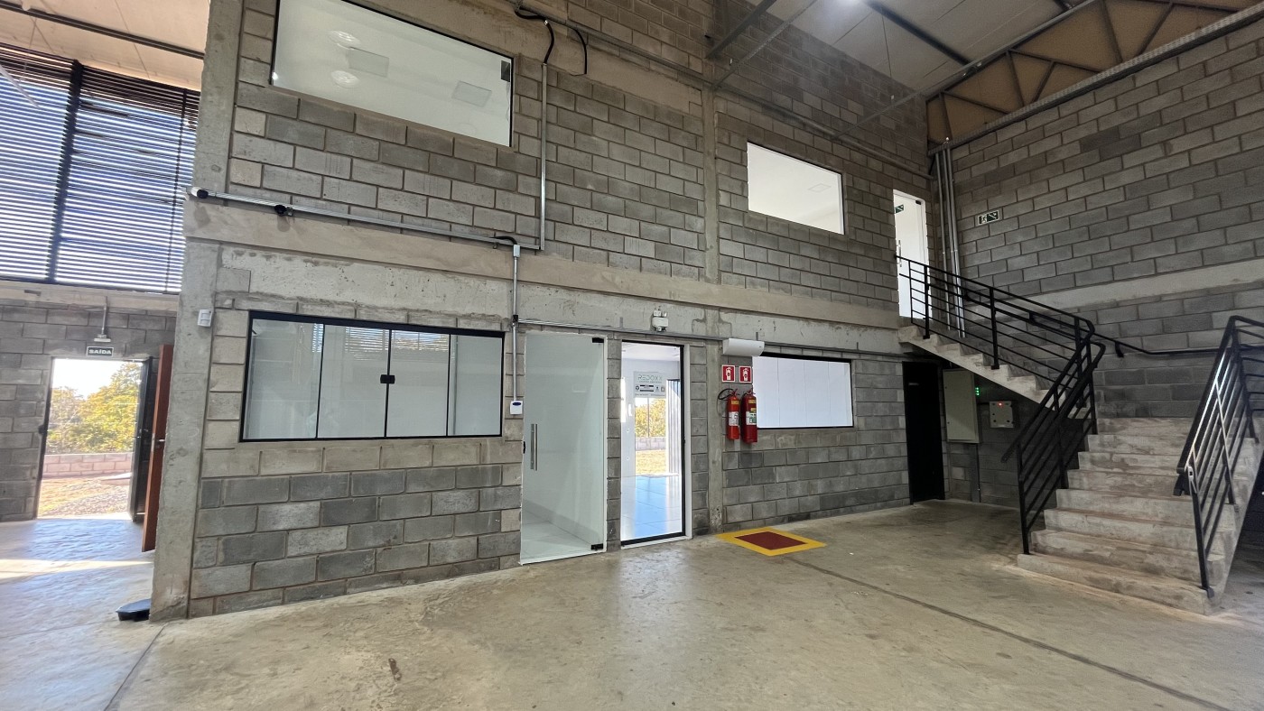 Prédio Inteiro à venda com 2 quartos, 40000m² - Foto 27