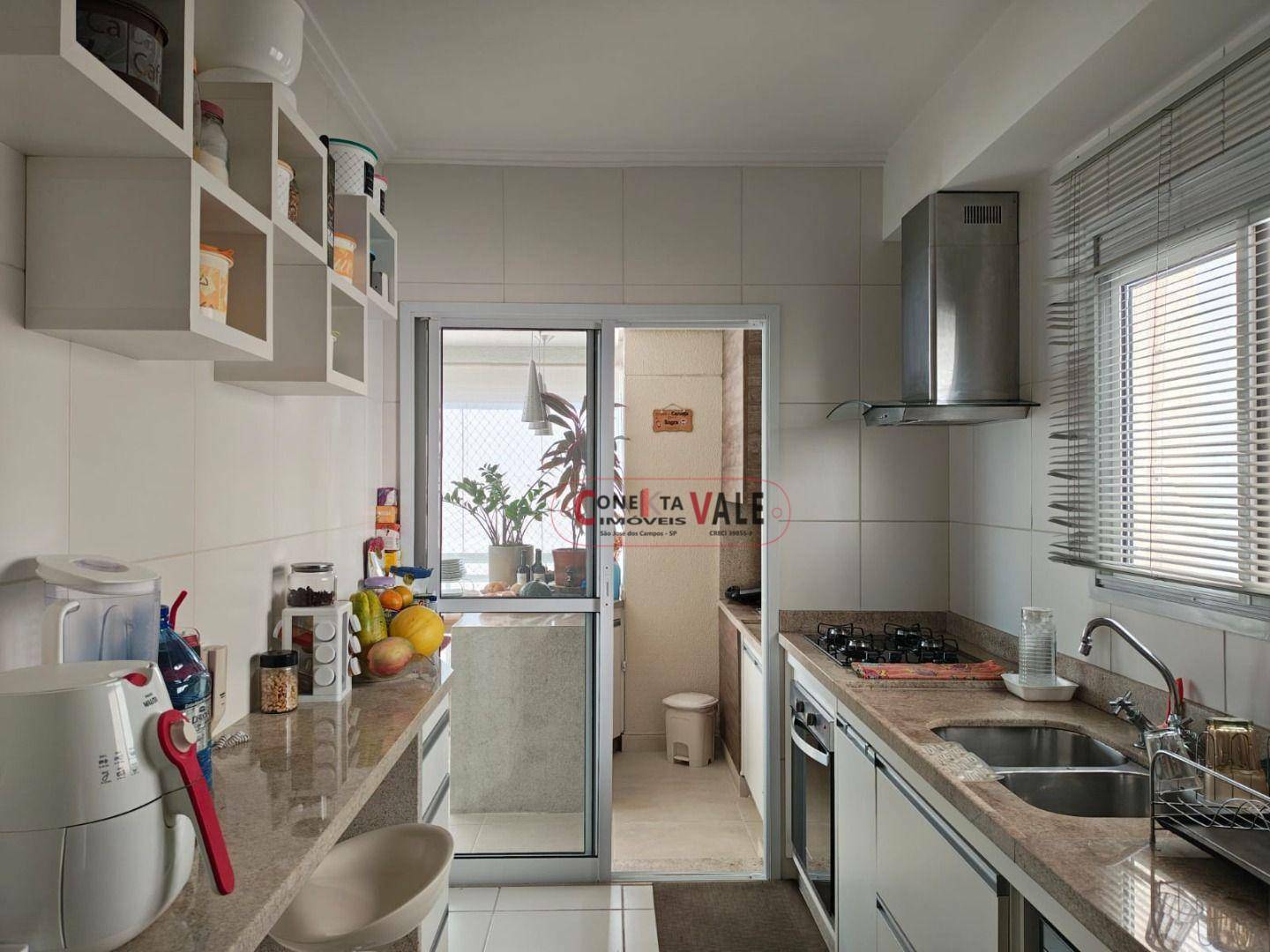 Apartamento para alugar com 2 quartos, 124m² - Foto 9