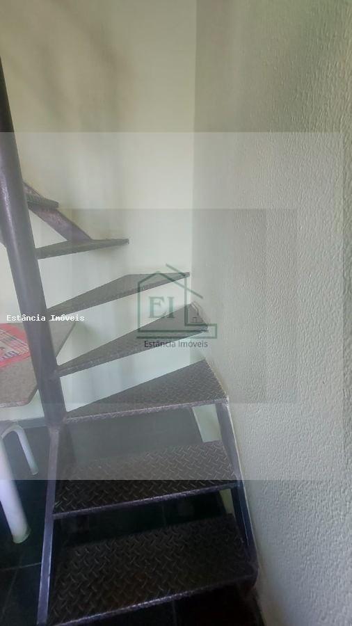 Casa à venda com 2 quartos, 65m² - Foto 6
