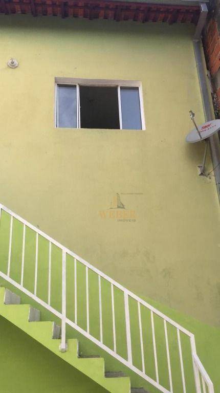 Casa à venda com 2 quartos, 72m² - Foto 12