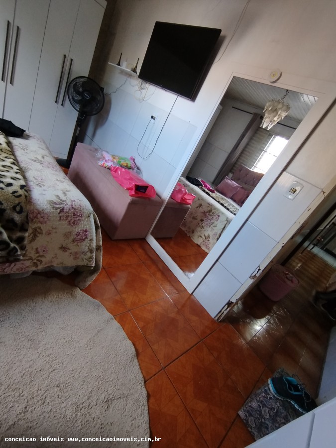 Casa à venda com 3 quartos, 77m² - Foto 7