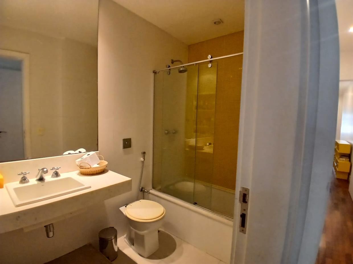 Apartamento à venda com 4 quartos, 194m² - Foto 11