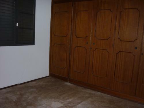 Casa à venda e aluguel com 4 quartos, 320m² - Foto 10