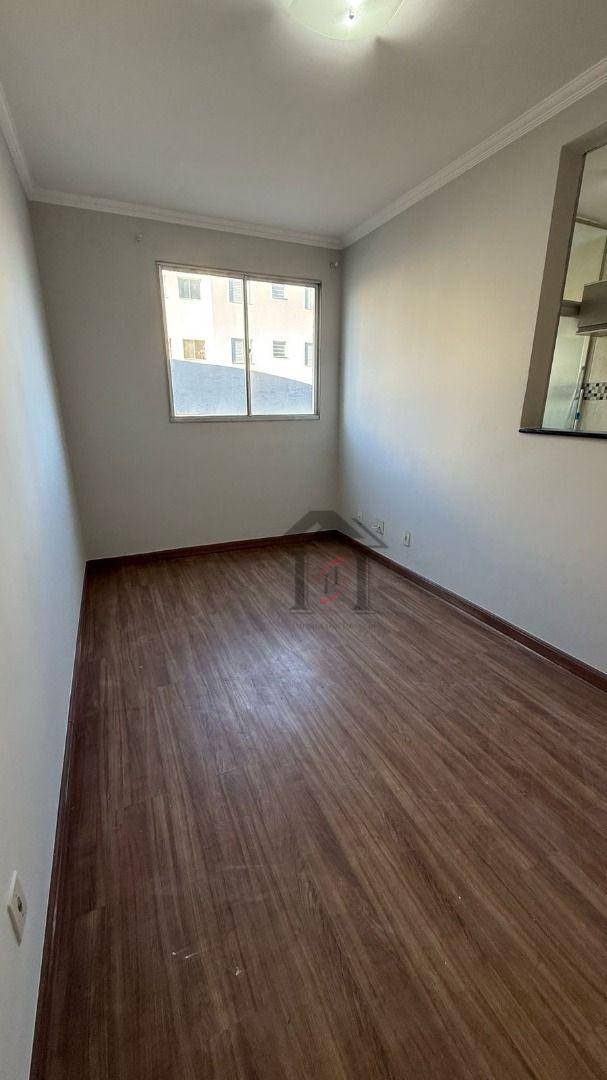 Apartamento para alugar com 2 quartos, 50m² - Foto 8