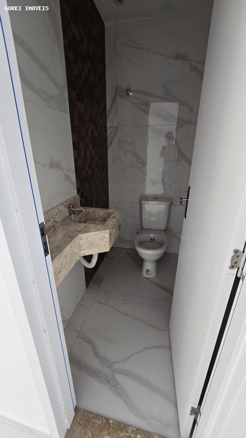 Sobrado à venda com 4 quartos, 136m² - Foto 9