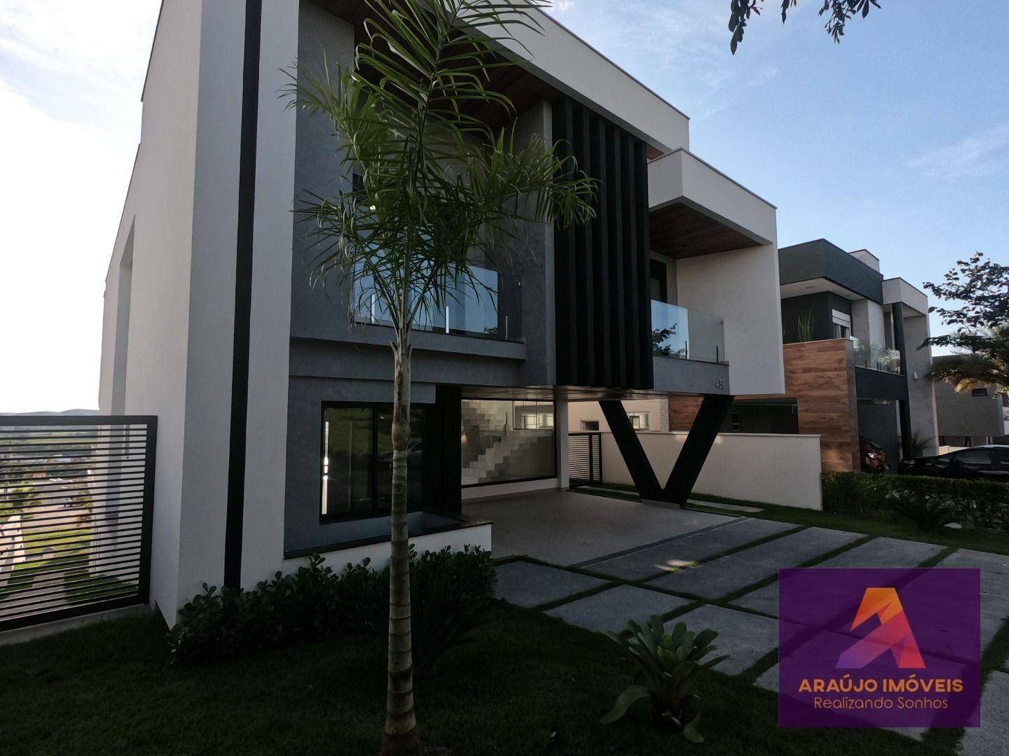 Casa de Condomínio à venda com 4 quartos, 540m² - Foto 1