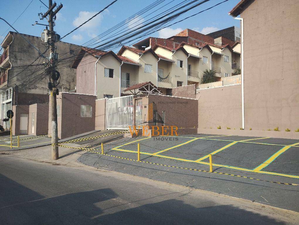 Sobrado à venda e aluguel com 2 quartos, 65m² - Foto 1