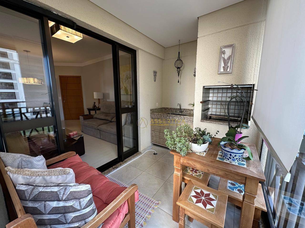 Apartamento à venda com 4 quartos, 118m² - Foto 7