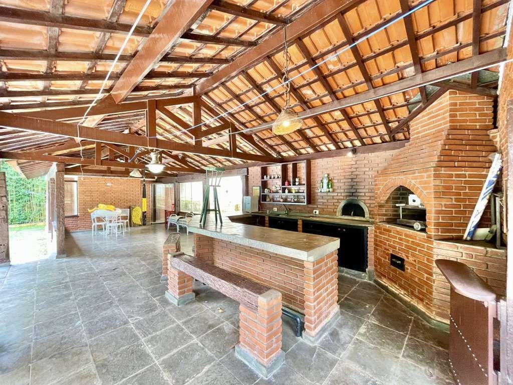 Casa à venda com 4 quartos, 428m² - Foto 11