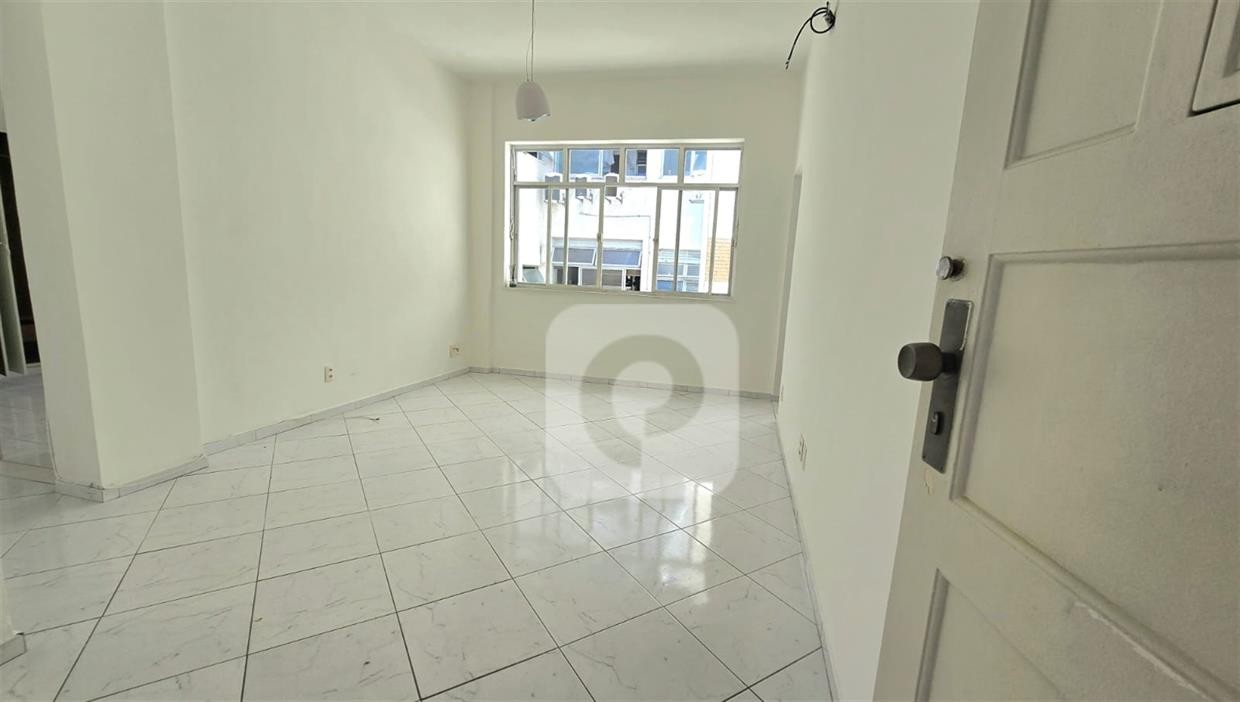 Apartamento à venda com 2 quartos, 85m² - Foto 6