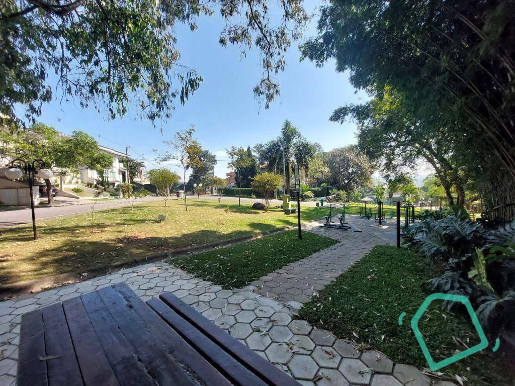 Casa de Condomínio à venda com 3 quartos, 330m² - Foto 66