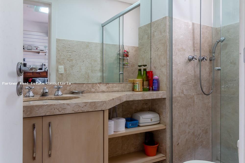 Apartamento à venda com 3 quartos, 240m² - Foto 14